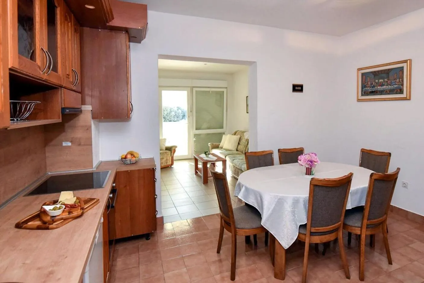 Apartments Mandre Near Sea
