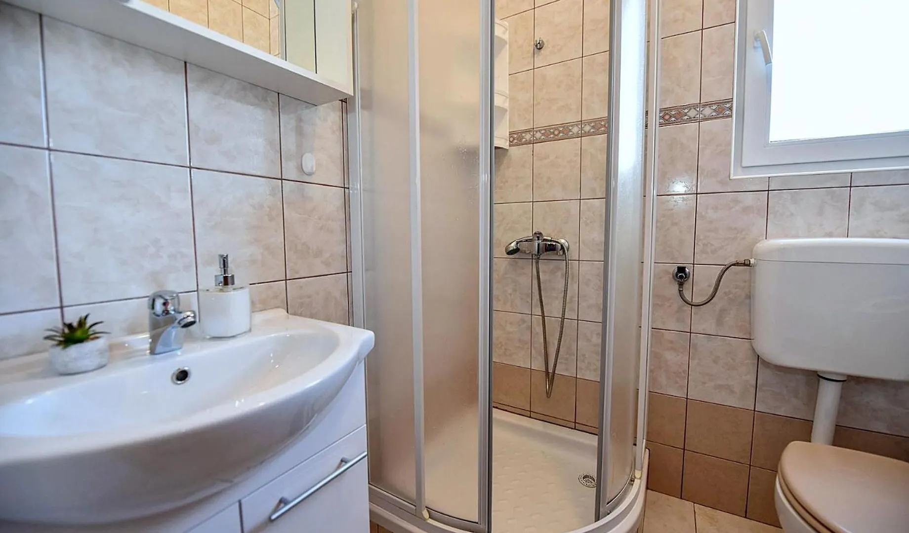 Apartments Mandre Near Sea Croazia